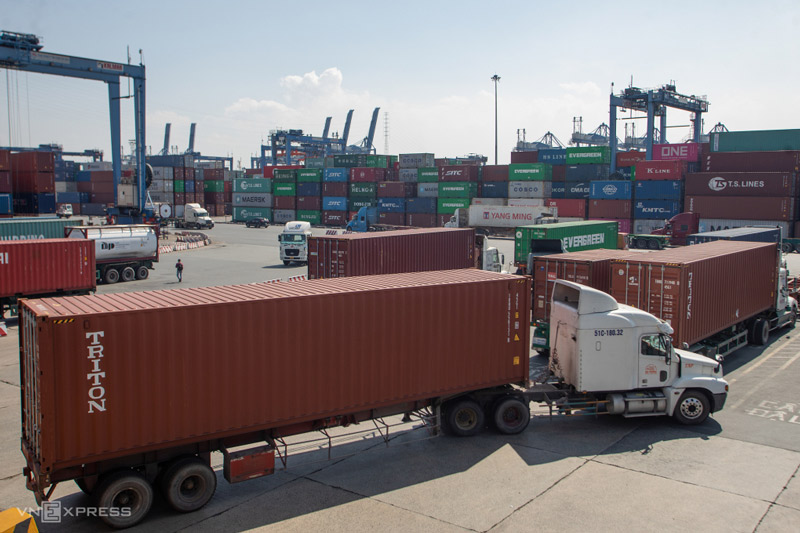 Ngành logistics phục hồi nhanh