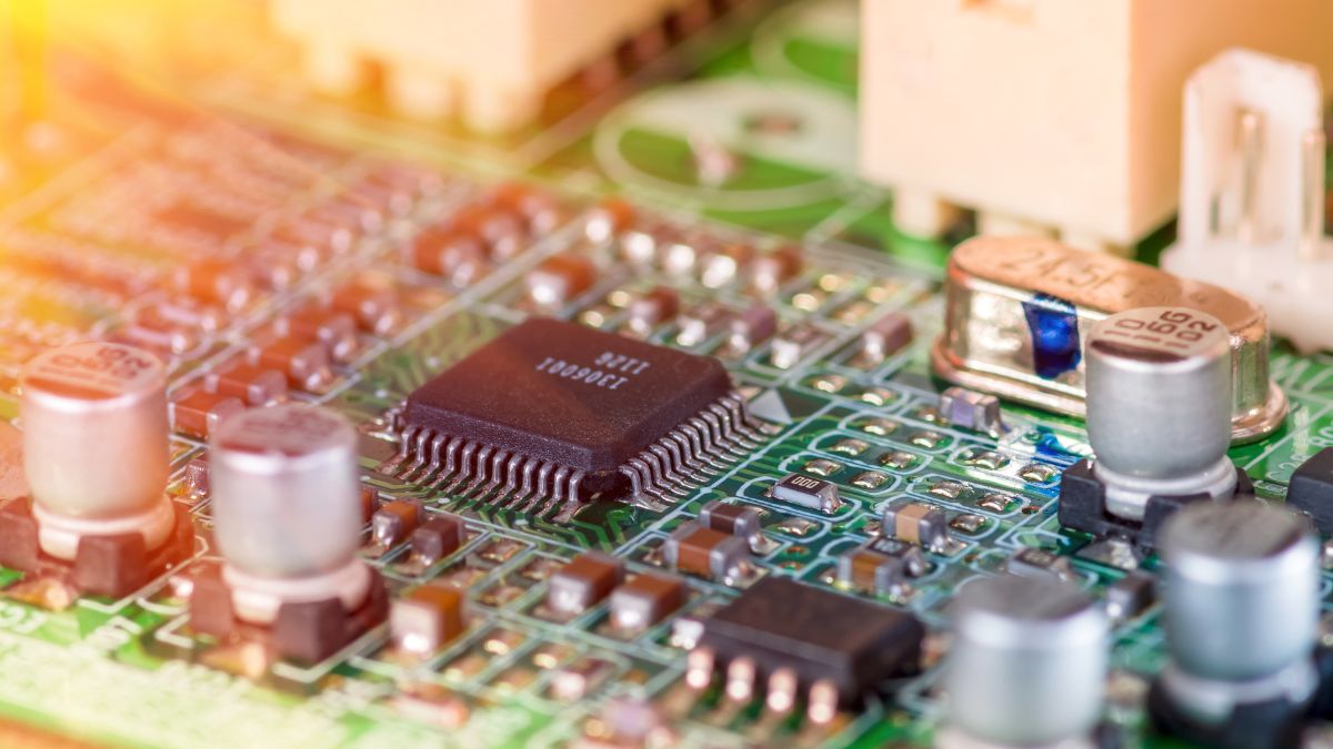Chính sách nhập khẩu linh kiện điện tử tại Việt Nam
